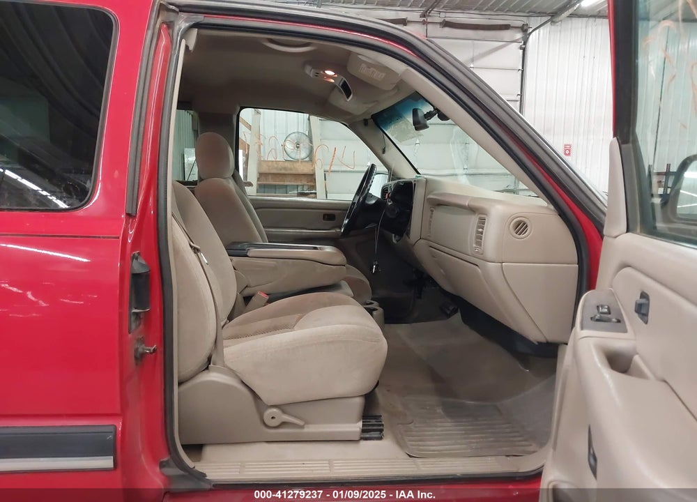 2004 CHEVROLET SILVERADO 1500 LS VIN: 1GCEK19T44E162824