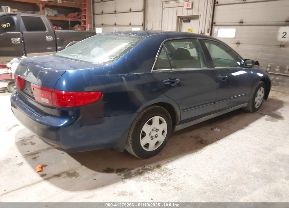 2005 HONDA ACCORD 2.4 LX VIN: 1HGCM56455L005226