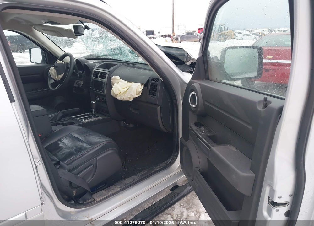 2011 DODGE NITRO HEAT VIN: 1D4PU4GX1BW607458
