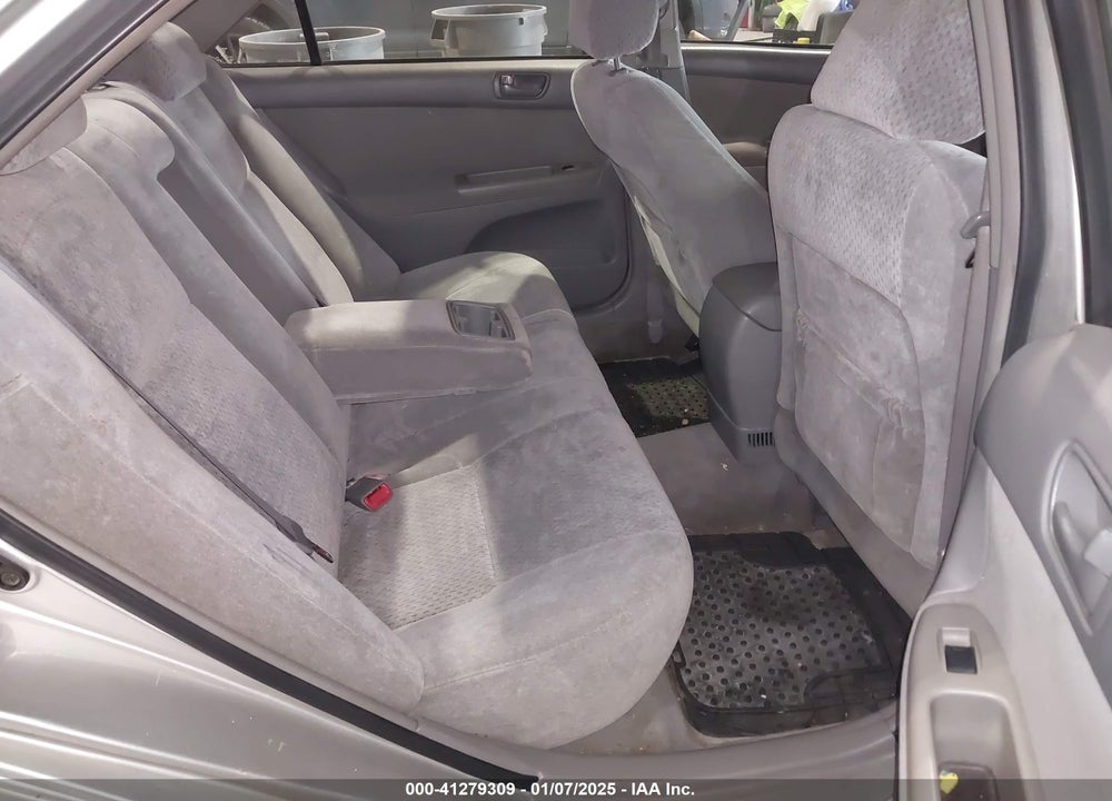 2004 TOYOTA CAMRY LE V6 VIN: 4T1BF32K94U570743