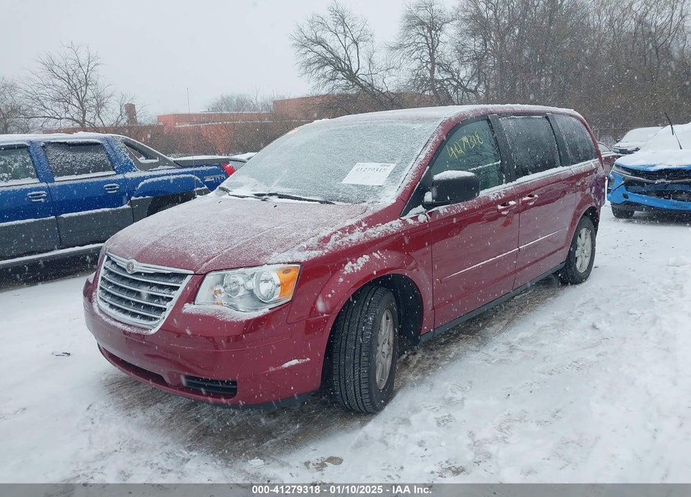 2010 CHRYSLER TOWN & COUNTRY NEW LX VIN: 2A4RR2D12AR357189