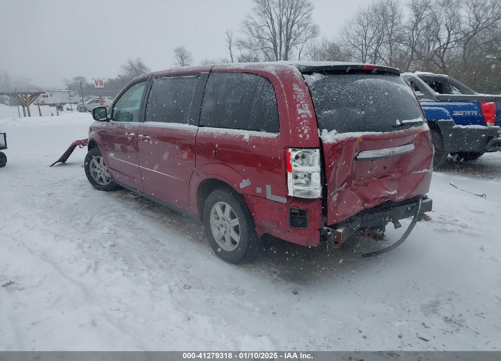 2010 CHRYSLER TOWN & COUNTRY NEW LX VIN: 2A4RR2D12AR357189