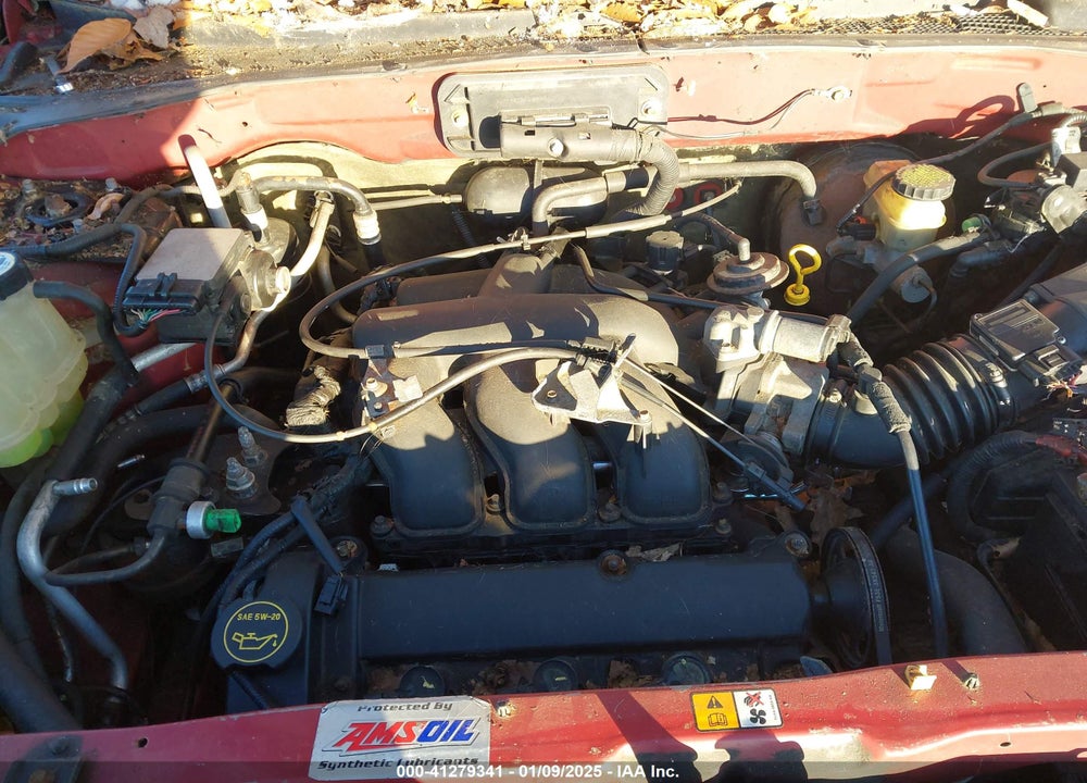 2001 FORD ESCAPE XLT VIN: 1FMYU04121KB28672