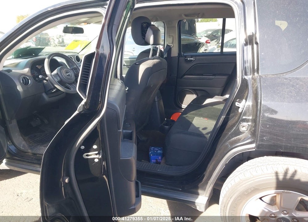 2014 JEEP COMPASS SPORT VIN: 1C4NJCBA8ED731611