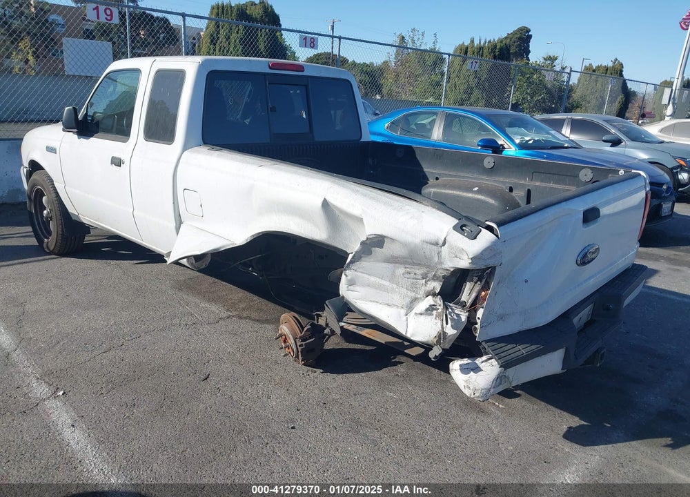 2011 FORD RANGER XLT VIN: 1FTLR1EE5BPA92262