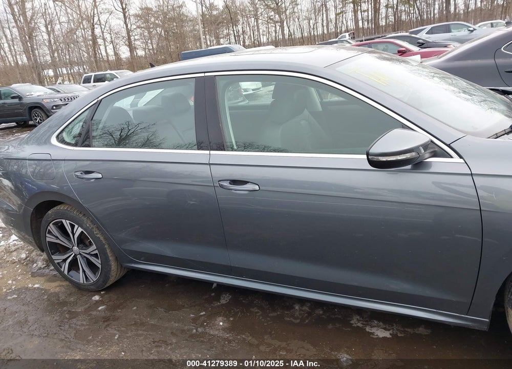 2022 VOLKSWAGEN PASSAT VIN: 1VWSA7A3XNC004020