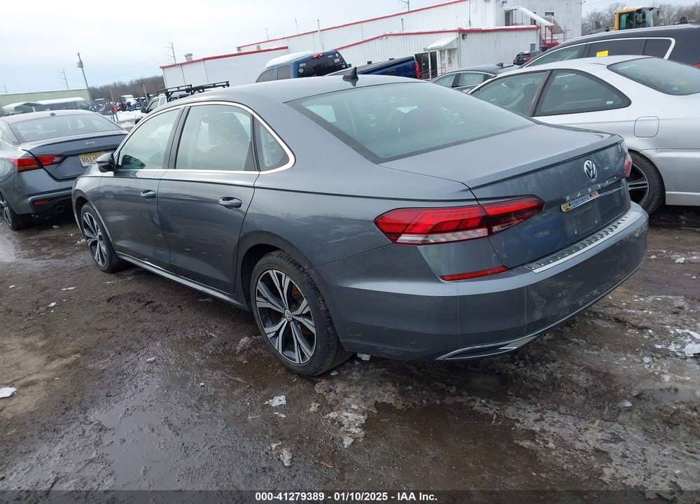 2022 VOLKSWAGEN PASSAT VIN: 1VWSA7A3XNC004020