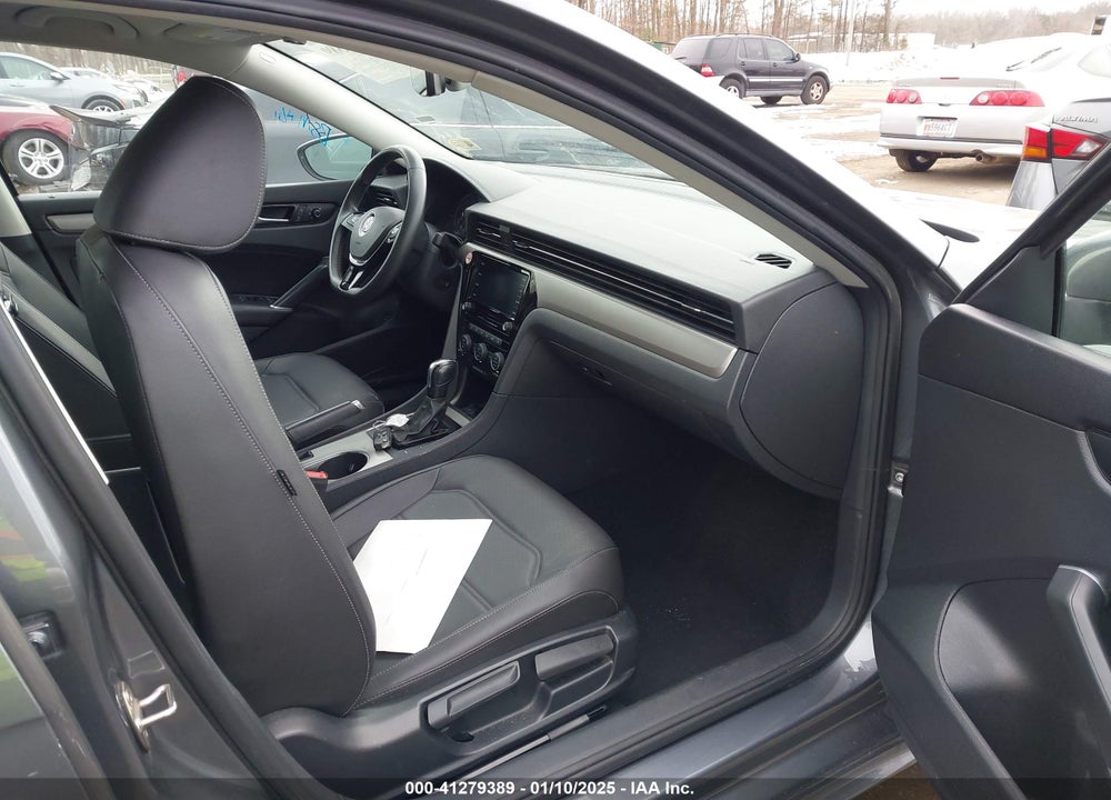 2022 VOLKSWAGEN PASSAT VIN: 1VWSA7A3XNC004020