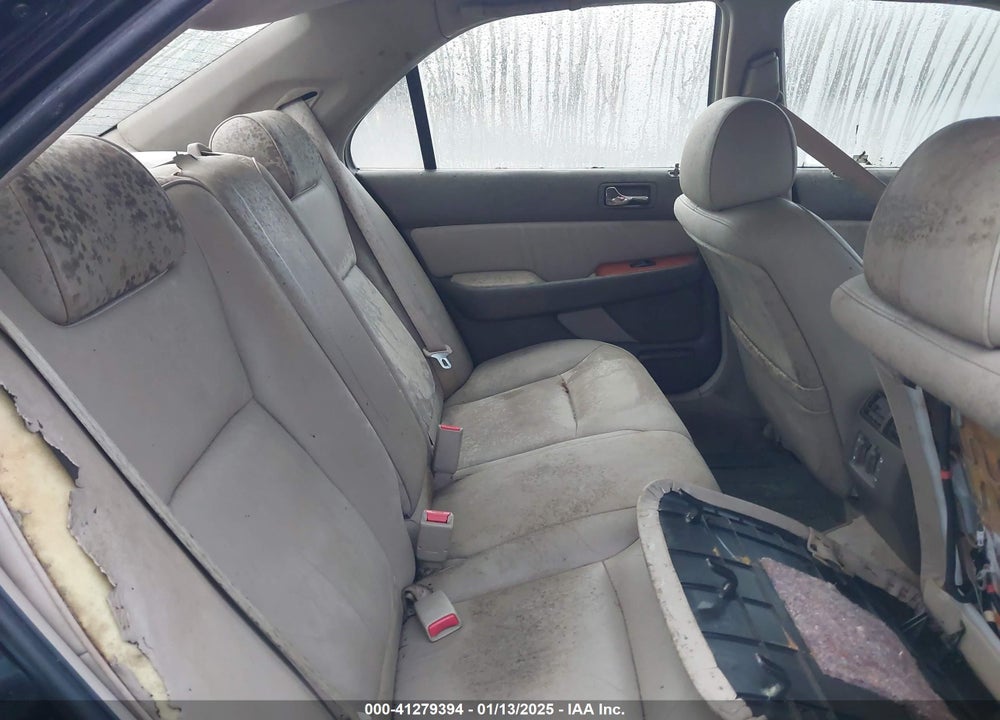 2004 ACURA RL 3.5 VIN: JH4KA96664C005504