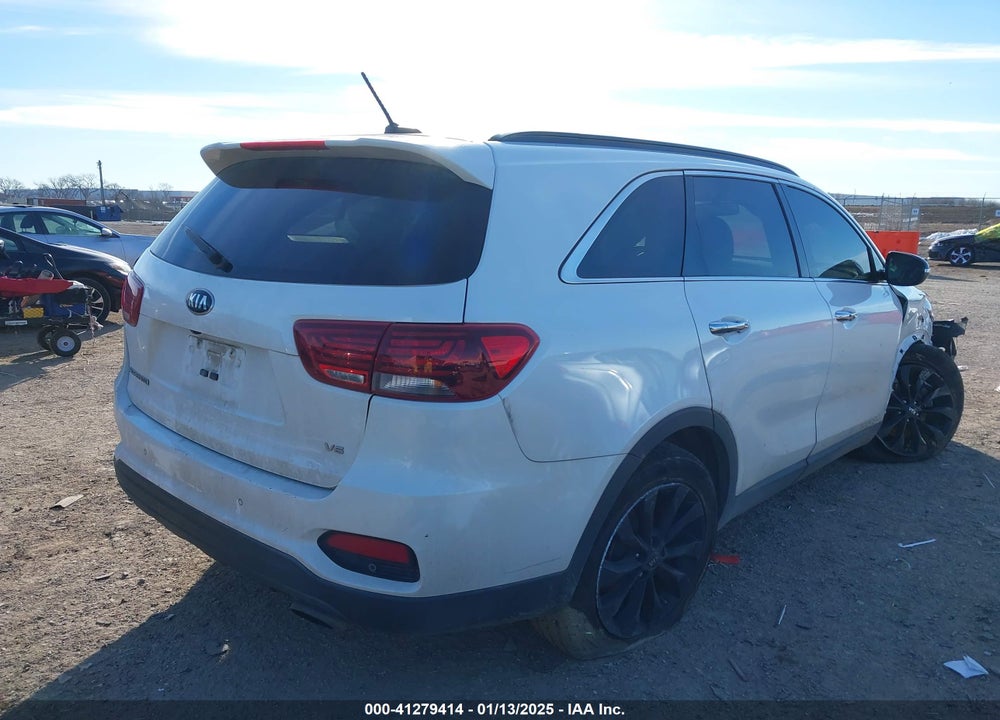 2020 KIA SORENTO VIN: 5XYPG4A59LG661617
