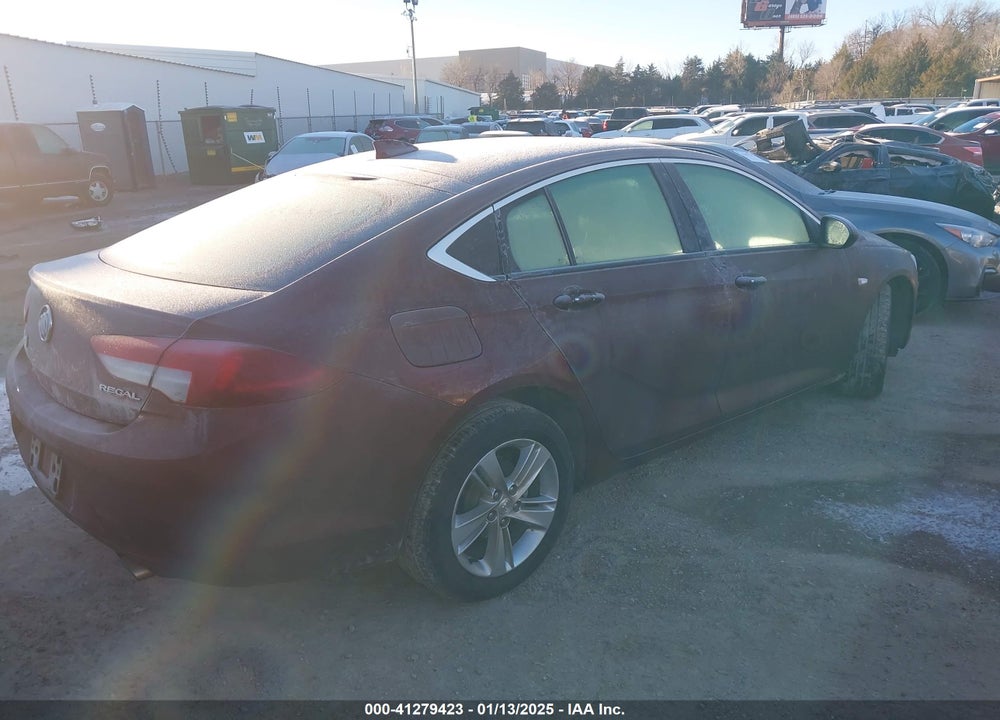 2018 BUICK REGAL SPORTBACK PREFERRED VIN: W04GL6SX0J1070154