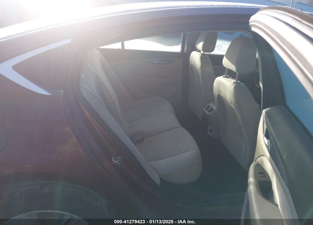 2018 BUICK REGAL SPORTBACK PREFERRED VIN: W04GL6SX0J1070154