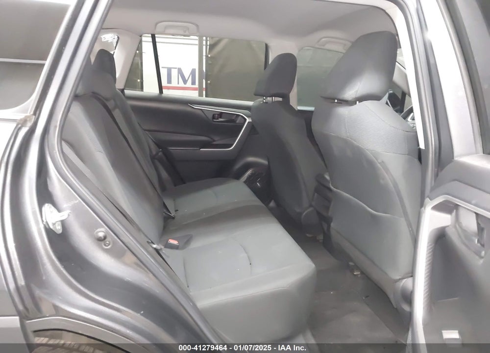 2019 TOYOTA RAV4 VIN: 2T3F1RFV5KW027644