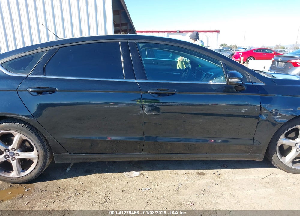 2014 FORD FUSION SE VIN: 3FA6P0HD1ER380041
