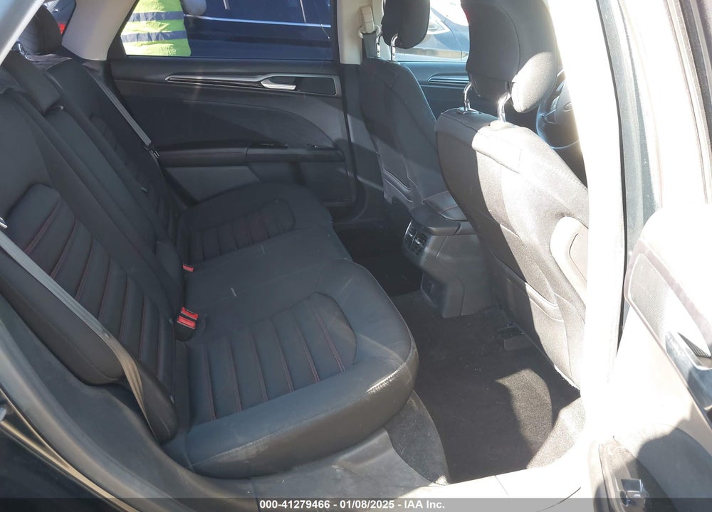 2014 FORD FUSION SE VIN: 3FA6P0HD1ER380041