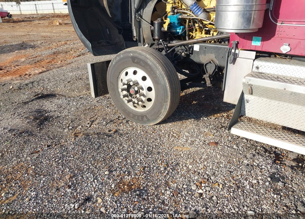 2004 KENWORTH CONSTRUCTION W900 VIN: 1XKWDB9X64J052697