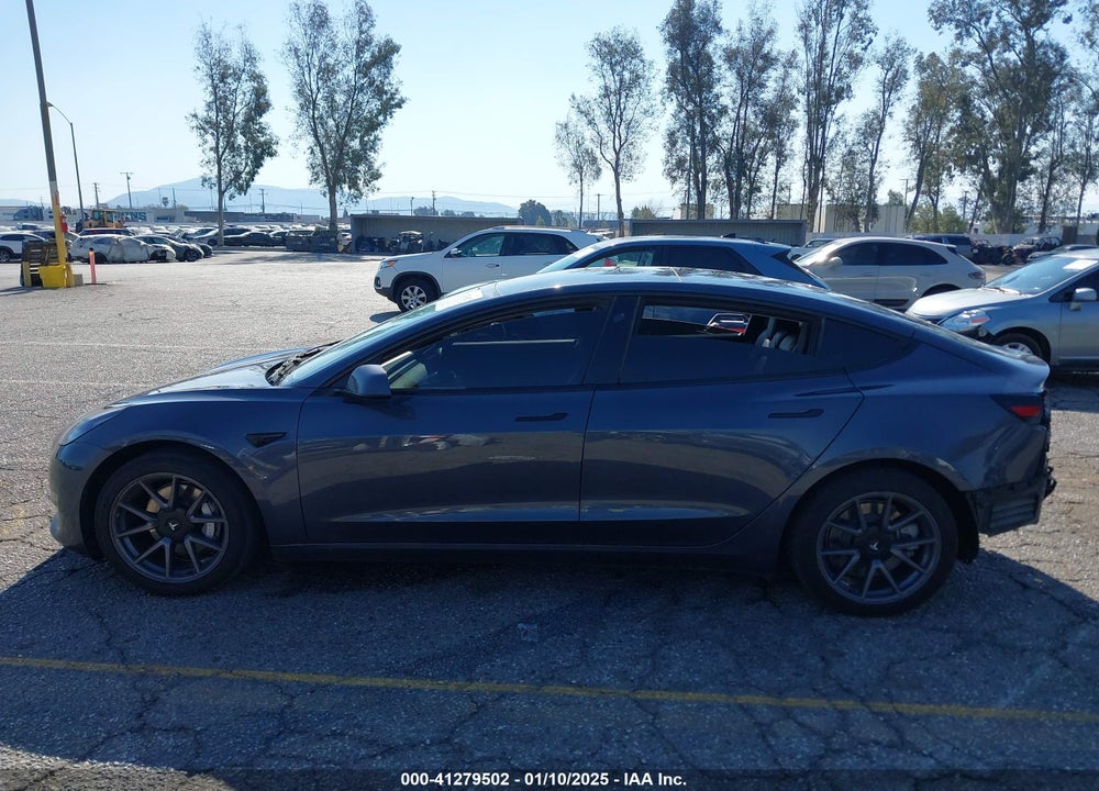 2022 TESLA MODEL 3 VIN: 5YJ3E1EB8NF256829