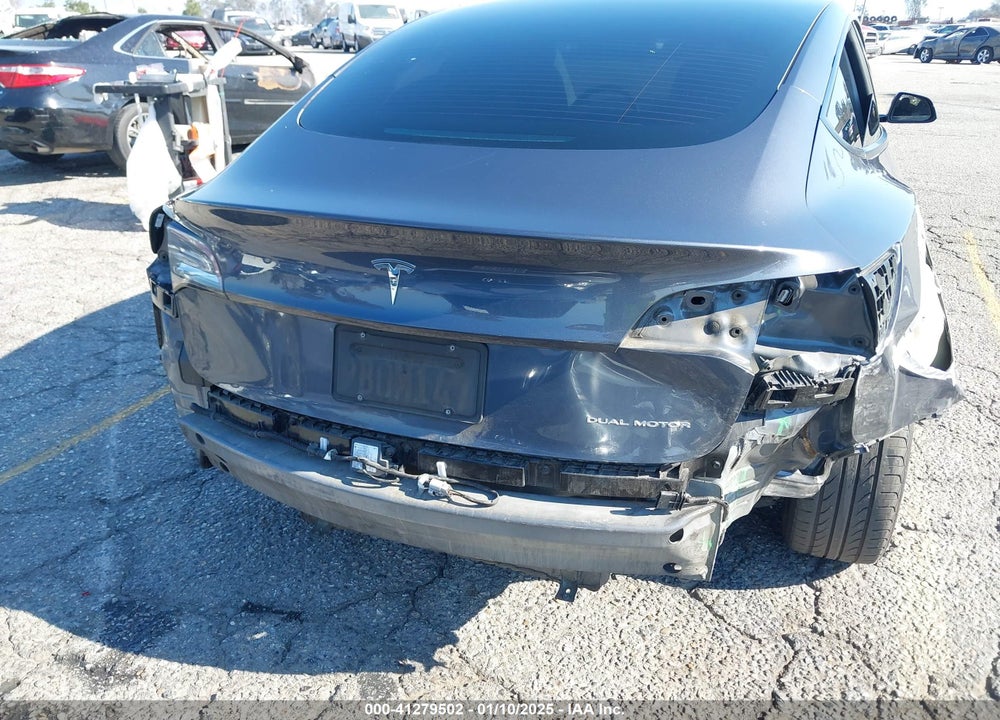 2022 TESLA MODEL 3 VIN: 5YJ3E1EB8NF256829