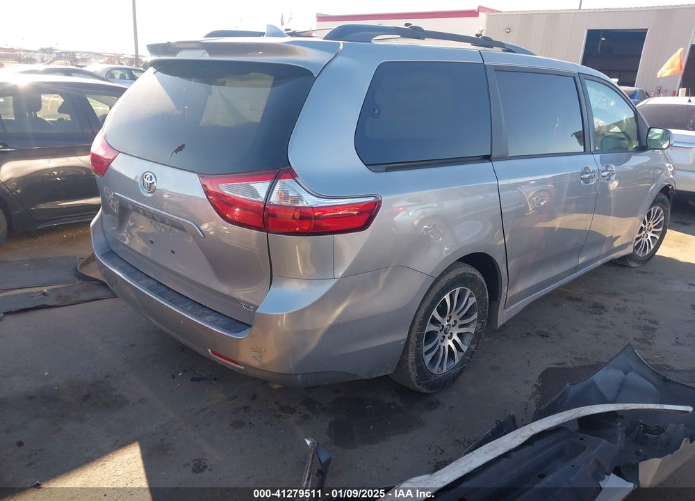 2018 TOYOTA SIENNA XLE/XLE PREMIUM/LIMITED/LIMITED PREMIUM VIN: 5TDYZ3DCXJS922126