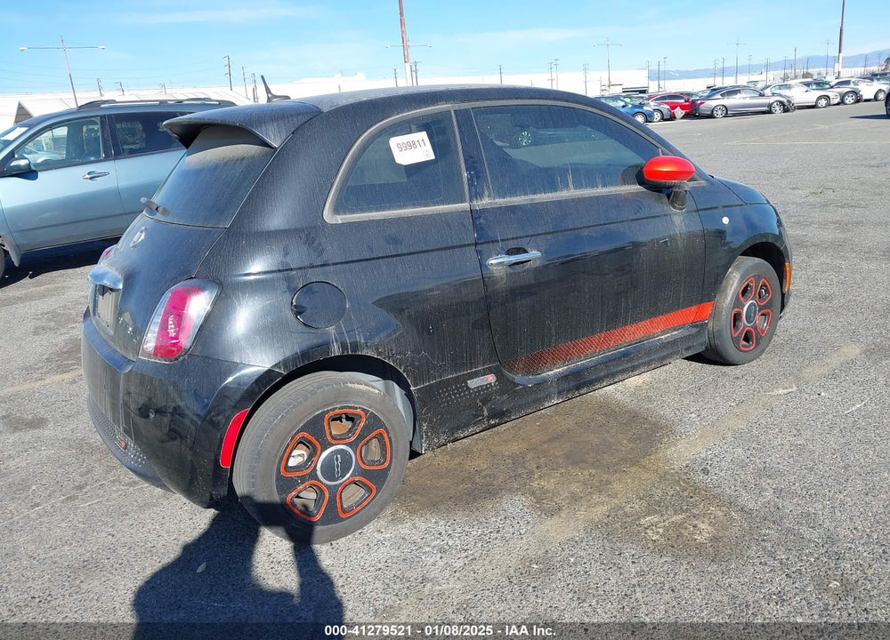 2014 FIAT 500E VIN: 3C3CFFGE4ET172837