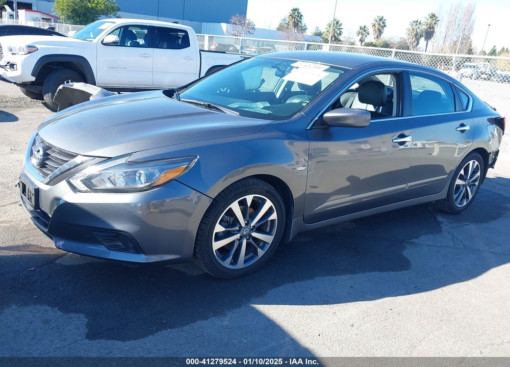 2017 NISSAN ALTIMA VIN: 1N4AL3AP7HC133329