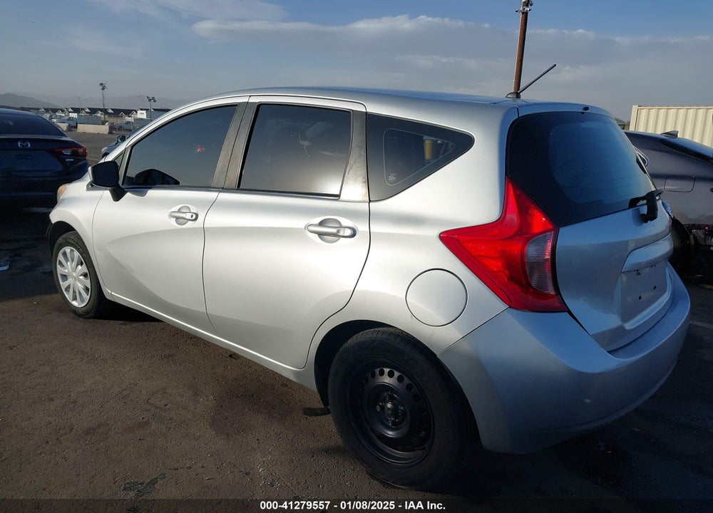 2015 NISSAN VERSA NOTE VIN: 3N1CE2CP5FL406471