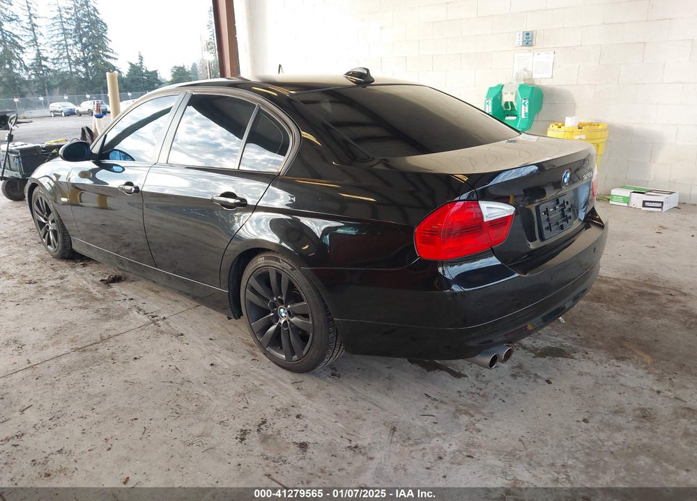 2008 BMW 328I VIN: WBAVA33508P142716