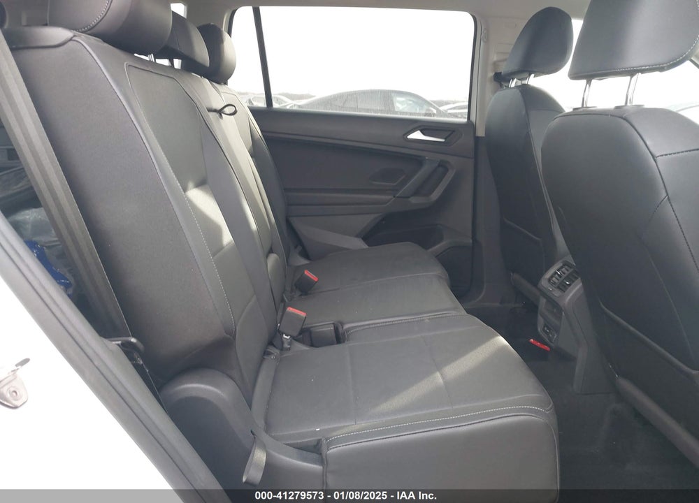 2019 VOLKSWAGEN TIGUAN 2.0T SE/2.0T SEL/2.0T SEL R-LINE/2.0T SEL R-LINE BLACK VIN: 3VV3B7AX2KM087865