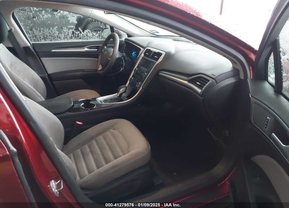 2014 FORD FUSION S VIN: 3FA6P0G79ER268101