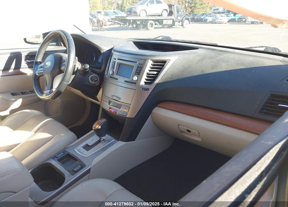 2014 SUBARU OUTBACK 2.5I LIMITED VIN: 4S4BRBLC6E3307920
