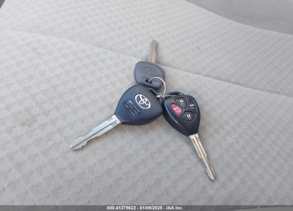 2007 TOYOTA CAMRY LE VIN: 4T1BE46K67U728916