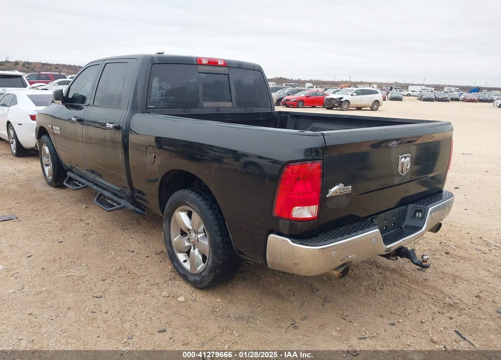 2017 RAM 1500 VIN: 1C6RR6TT2HS735401