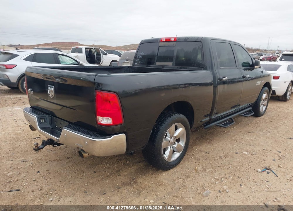 2017 RAM 1500 VIN: 1C6RR6TT2HS735401