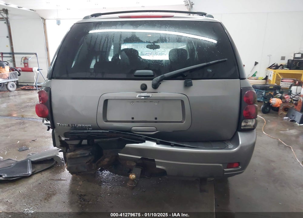 2008 CHEVROLET TRAILBLAZER LT VIN: 1GNDS13S182221113