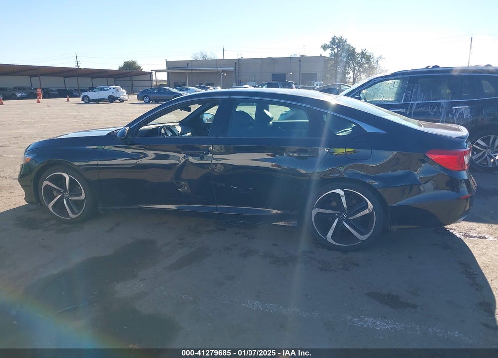 2018 HONDA ACCORD VIN: 1HGCV1F37JA160878