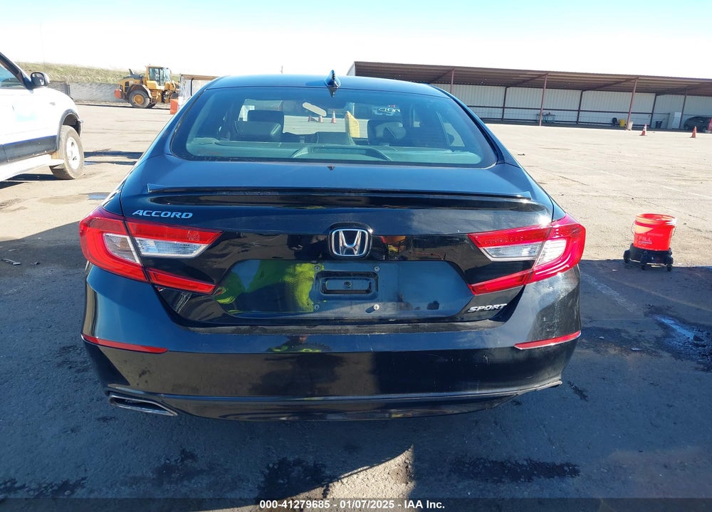 2018 HONDA ACCORD VIN: 1HGCV1F37JA160878