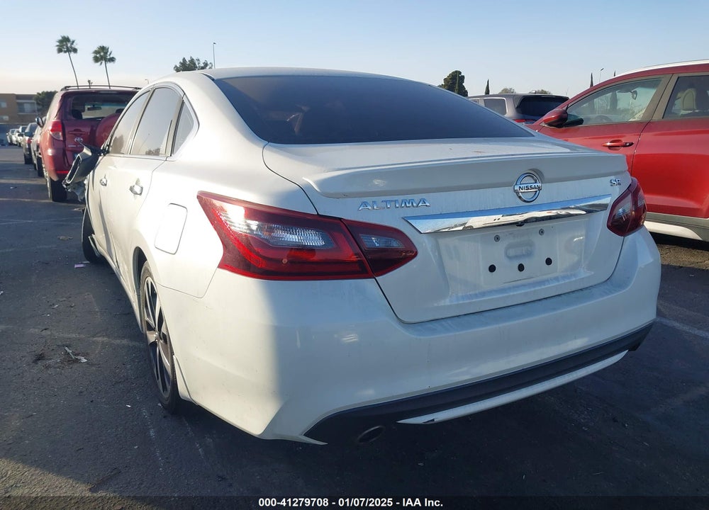 2018 NISSAN ALTIMA 2.5 SR VIN: 1N4AL3AP4JC102223