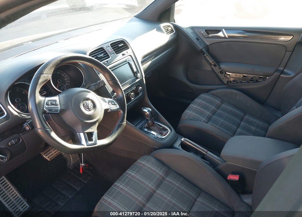 2011 VOLKSWAGEN GTI 4-DOOR VIN: WVWHD7AJXBW340215