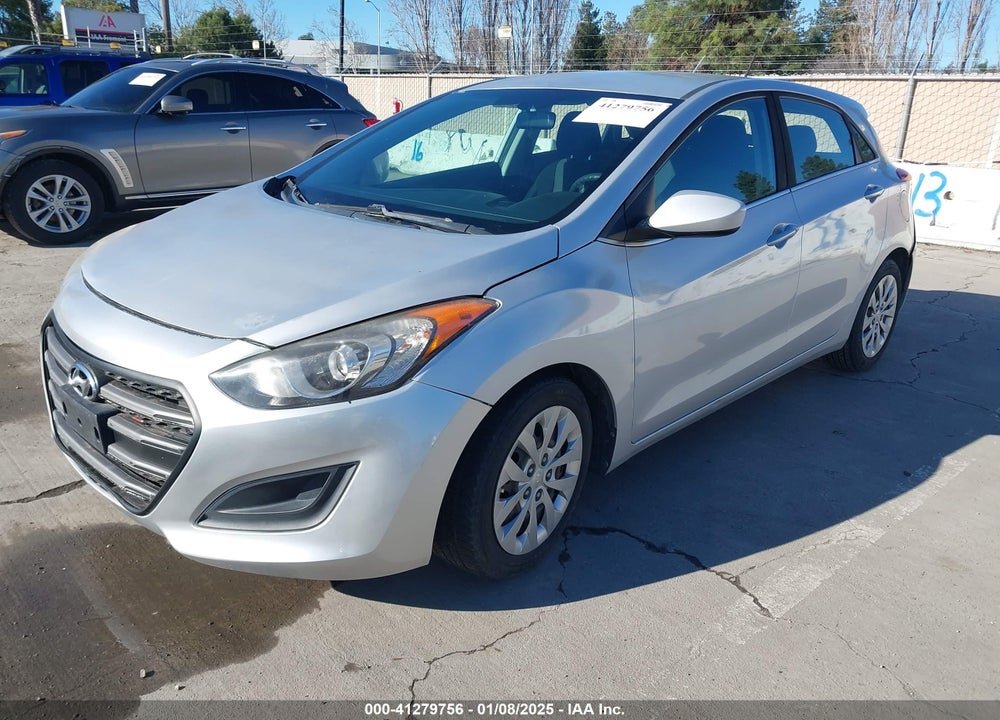 2017 HYUNDAI ELANTRA GT VIN: KMHD35LH8HU380924