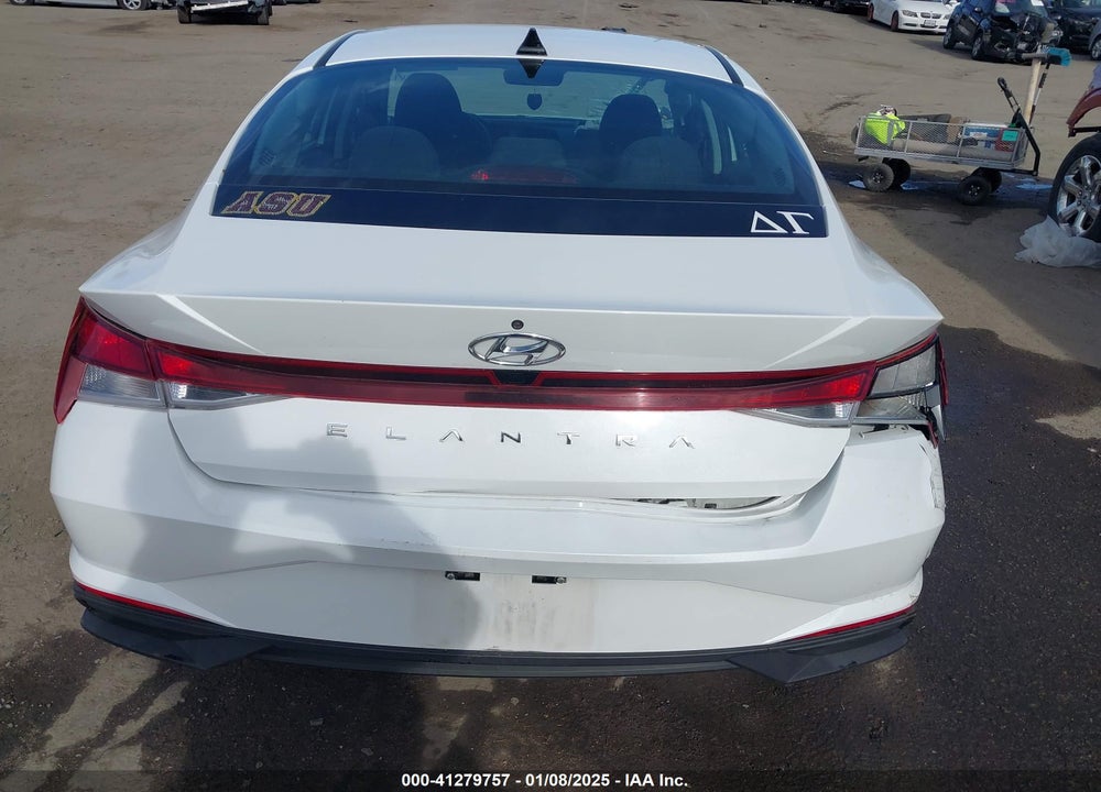 2021 HYUNDAI ELANTRA SEL VIN: 5NPLM4AG3MH044958