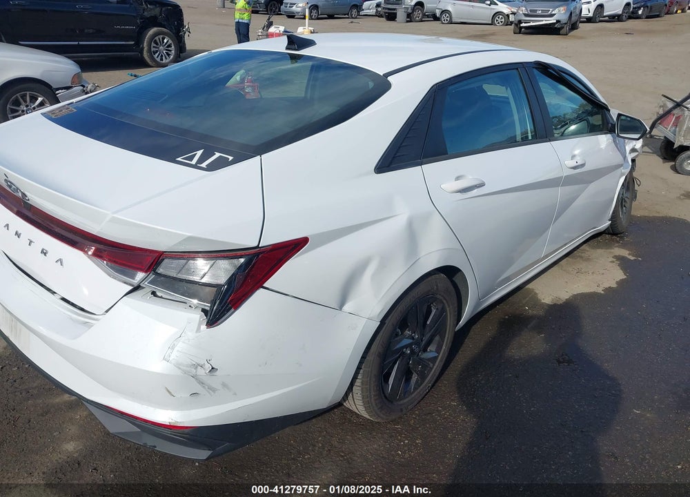2021 HYUNDAI ELANTRA SEL VIN: 5NPLM4AG3MH044958