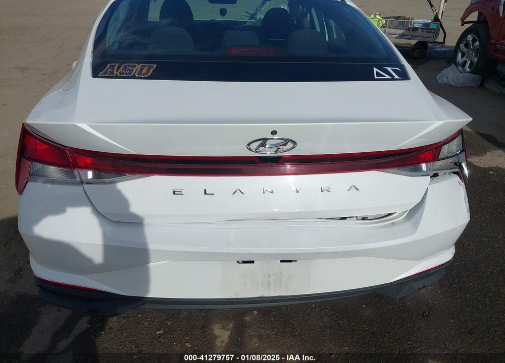 2021 HYUNDAI ELANTRA SEL VIN: 5NPLM4AG3MH044958