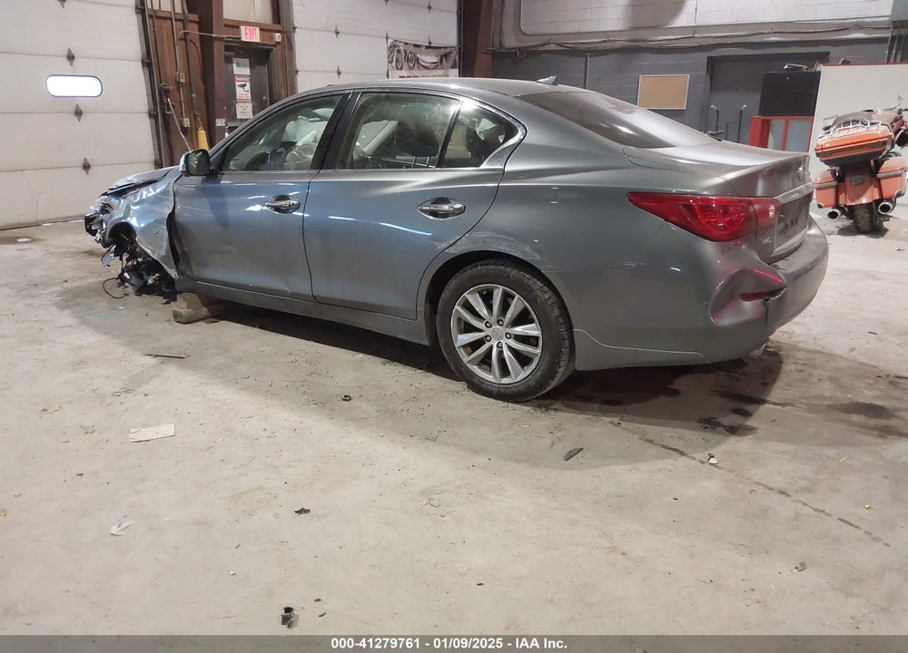 2015 INFINITI Q50 VIN: JN1BV7AR4FM412748