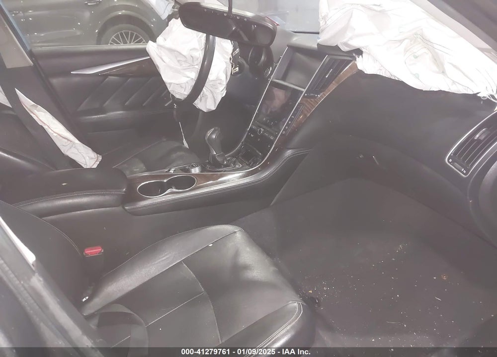 2015 INFINITI Q50 VIN: JN1BV7AR4FM412748