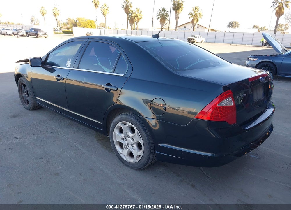 2010 FORD FUSION SE VIN: 3FAHP0HA3AR404882