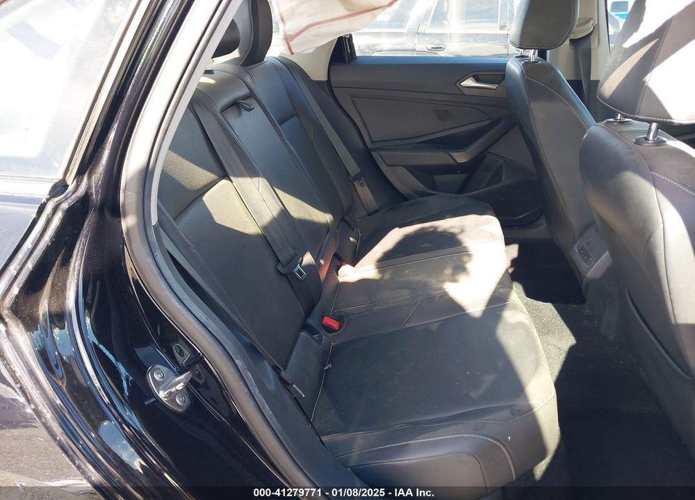 2019 VOLKSWAGEN JETTA VIN: 3VWC57BU8KM261011