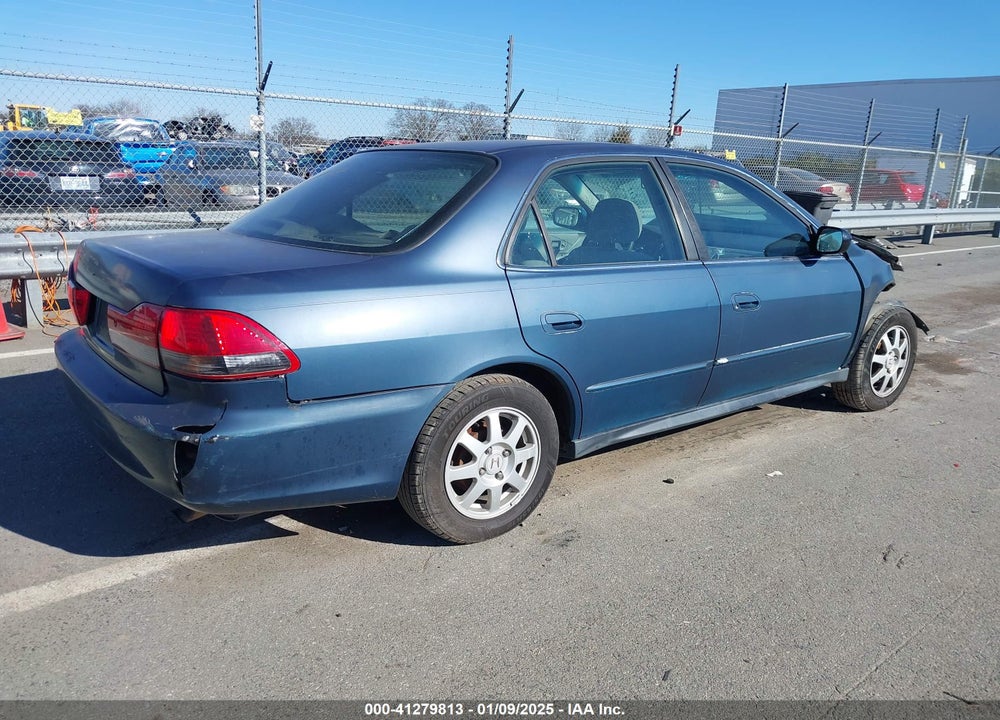2002 HONDA ACCORD 2.3 SE VIN: 1HGCG56742A009003