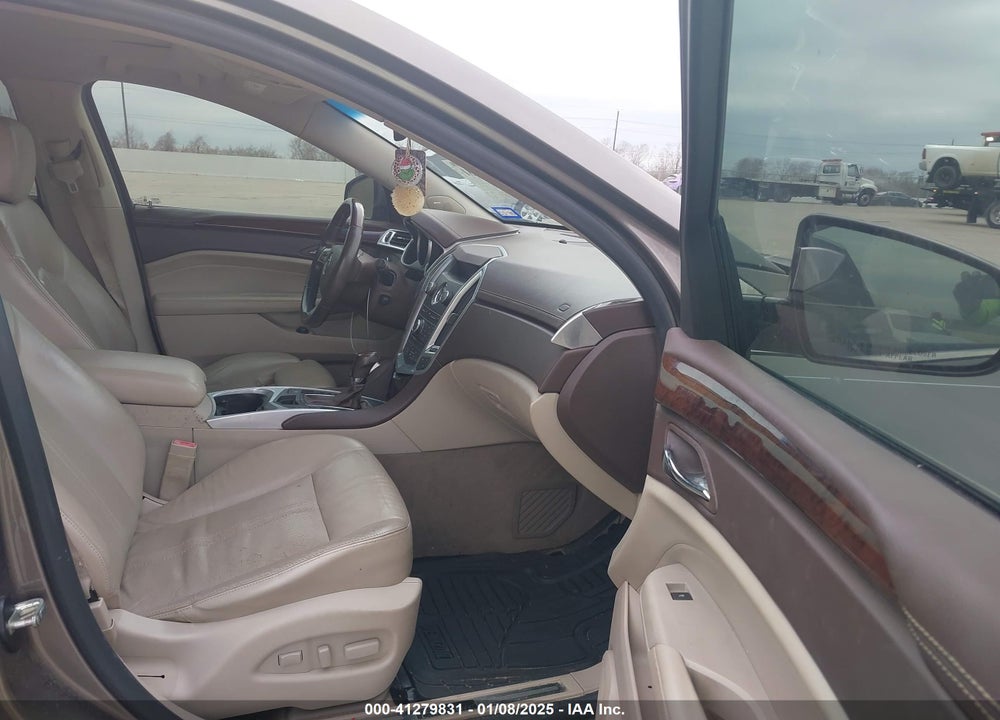 2011 CADILLAC SRX LUXURY COLLECTION VIN: 3GYFNAEY8BS616194