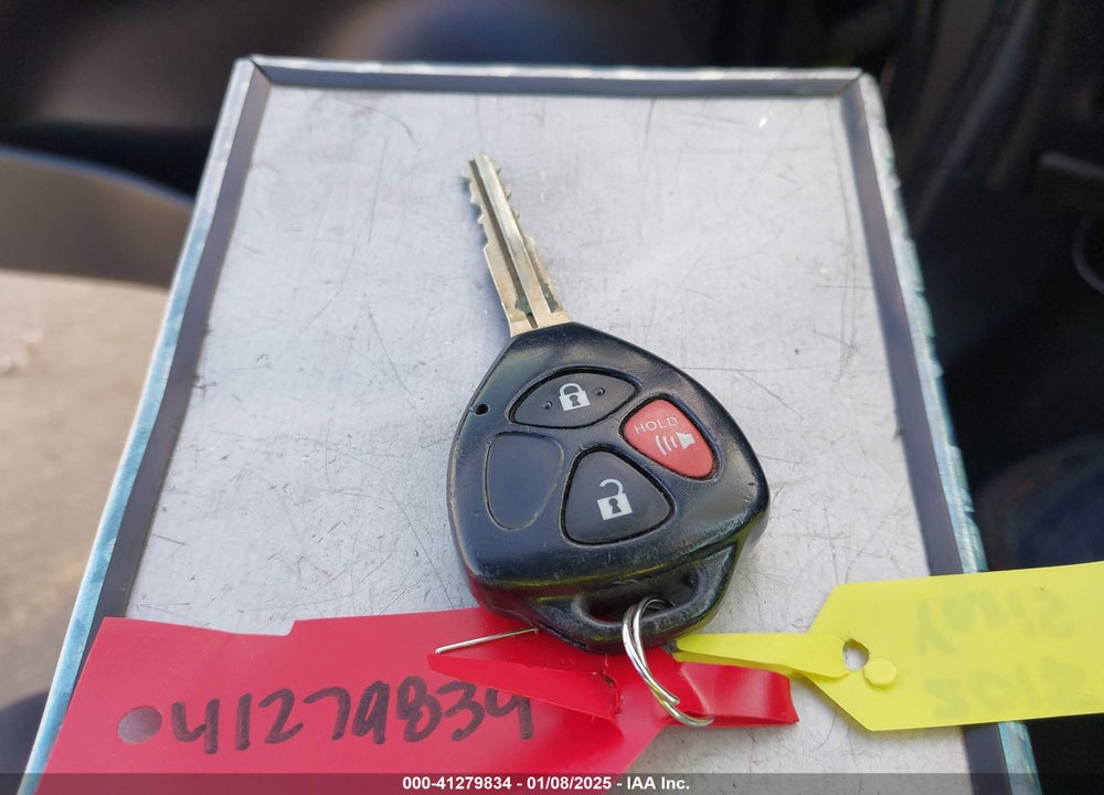 2015 TOYOTA YARIS SE VIN: VNKKTUD34FA015817