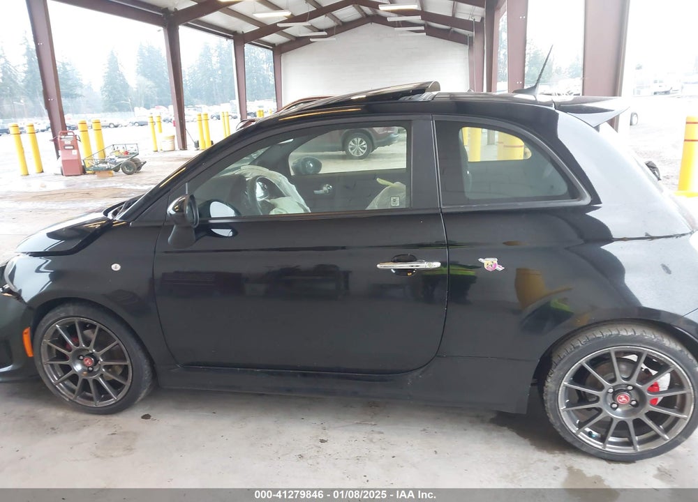 2017 FIAT 500 ABARTH VIN: 3C3CFFFH8HT661855